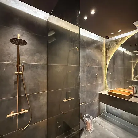 8 Black & Yellow Urban Center