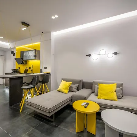 8 Black & Yellow Urban Center *