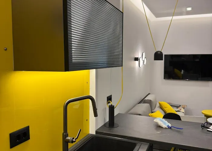 8 Black & Yellow Urban Center Apartment
