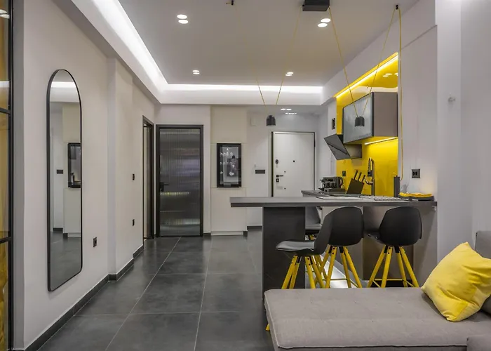 8 Black & Yellow Urban Center Apartment Patras